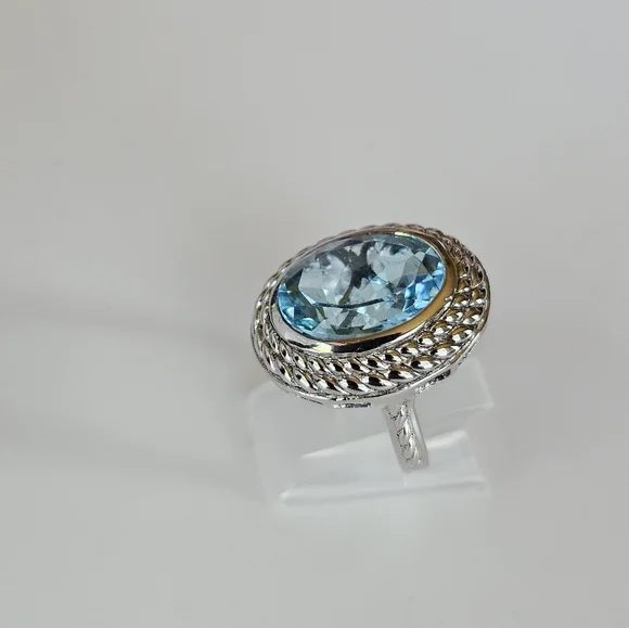 Genuine Swiss Blue Topaz Ring Sterling Silver Size 7.5! - Picture 7 of 13